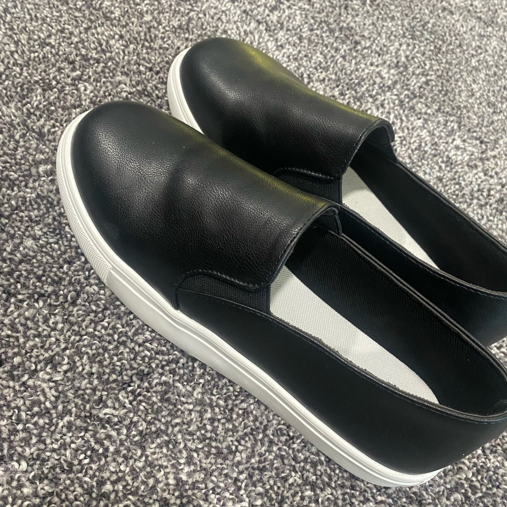 Women’s loafers